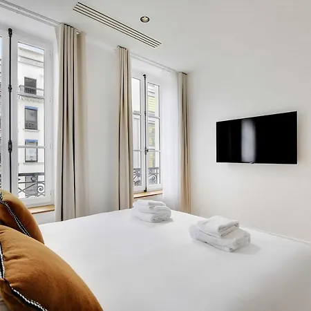 Apartment Stunning - 2br-6p - Opera